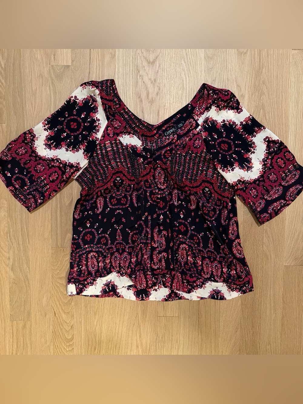 Gypsy Silk Women's Black and Burgundy Boho Printed Top XS